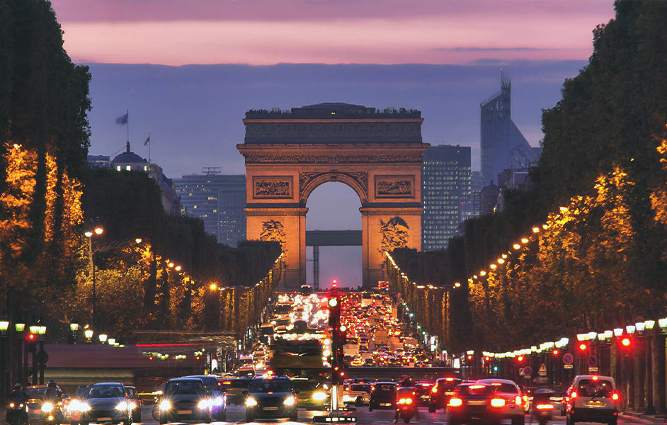 Champs Elysees: Stroll through the iconic avenue in Paris