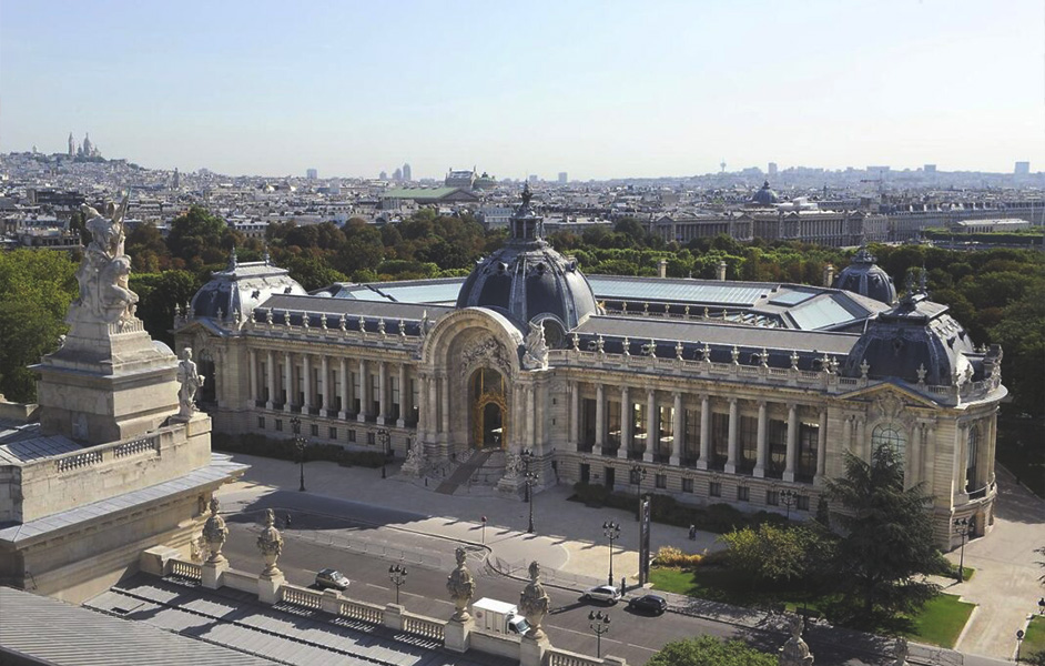 Exterior view of Petit Palais museum in Paris with its grand entrance