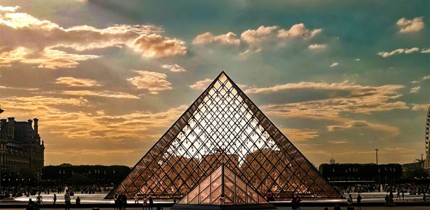 Best Time to Visit Louvre Museum featured image