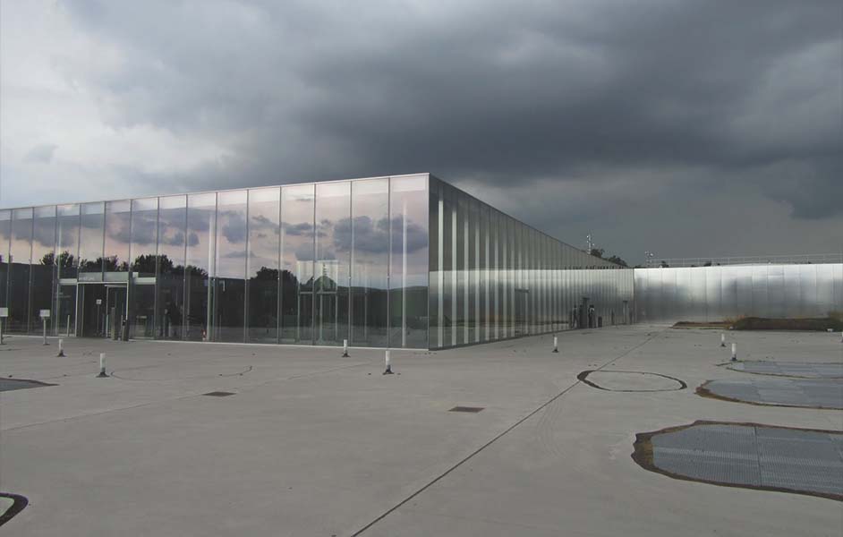 The Louvre-Lens: A Modern Extension