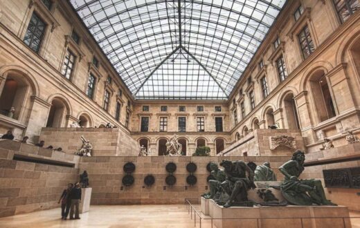 history of the louvre museum in paris france