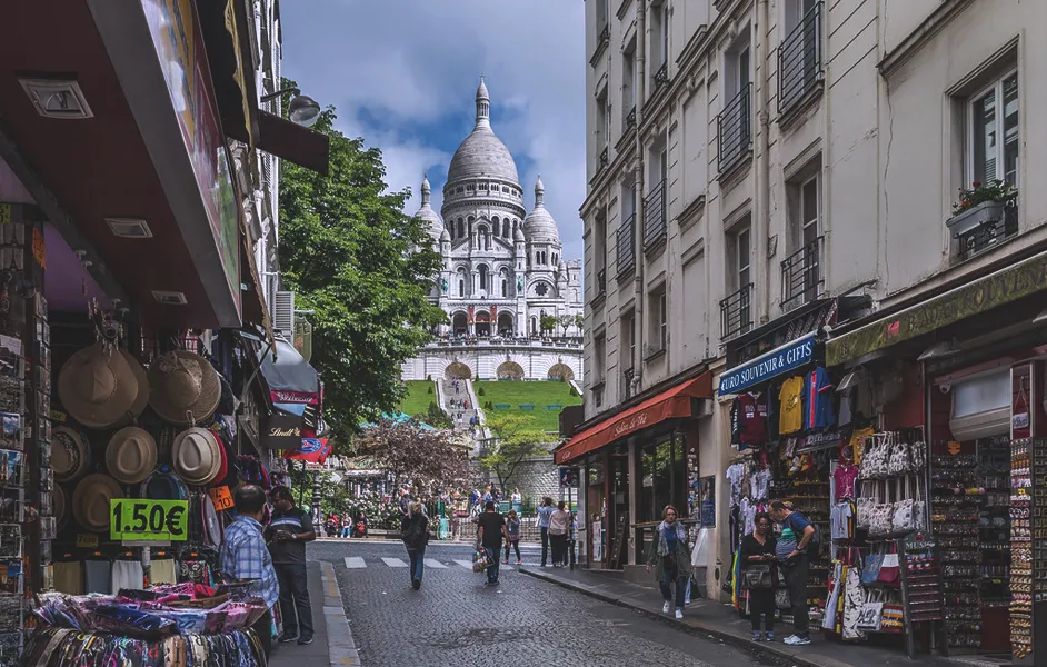 best city tours of paris - Montmartre