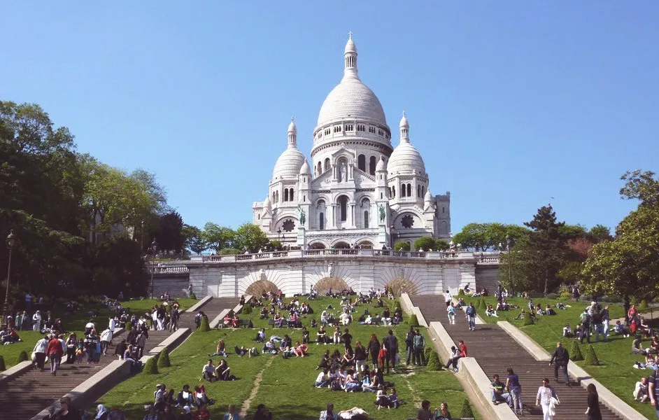 Montmartre & Seine River: The Artistic Heart of Paris